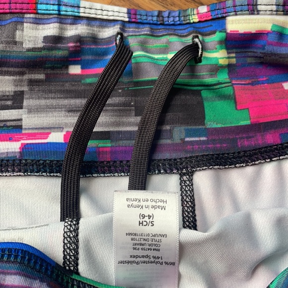 Danskin NOW Gym pants yoga Capri length multicolor - Picture 5 of 5